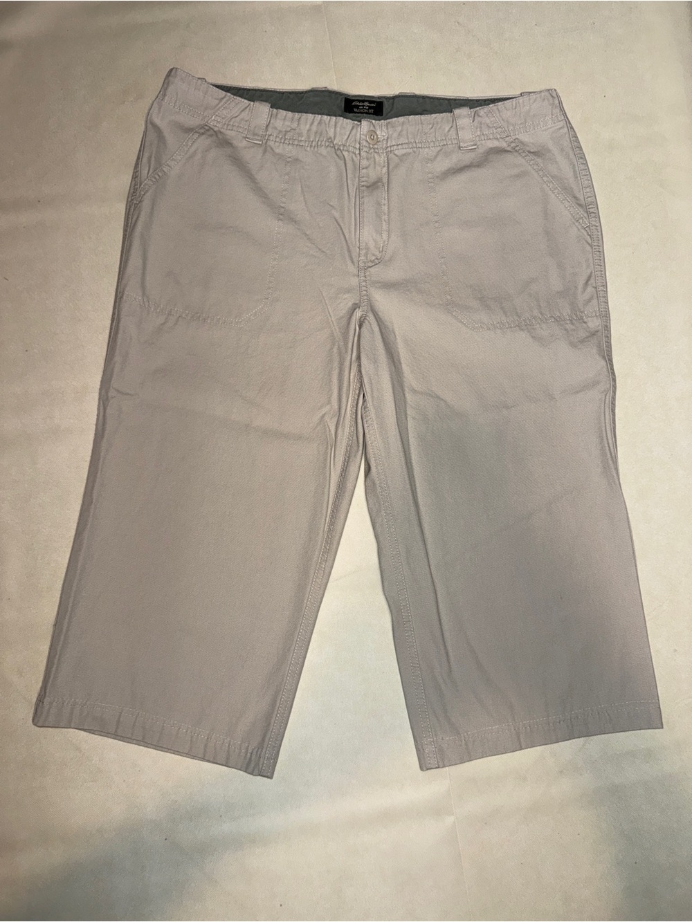Eddie Bauer Light Gray Women’s Capris